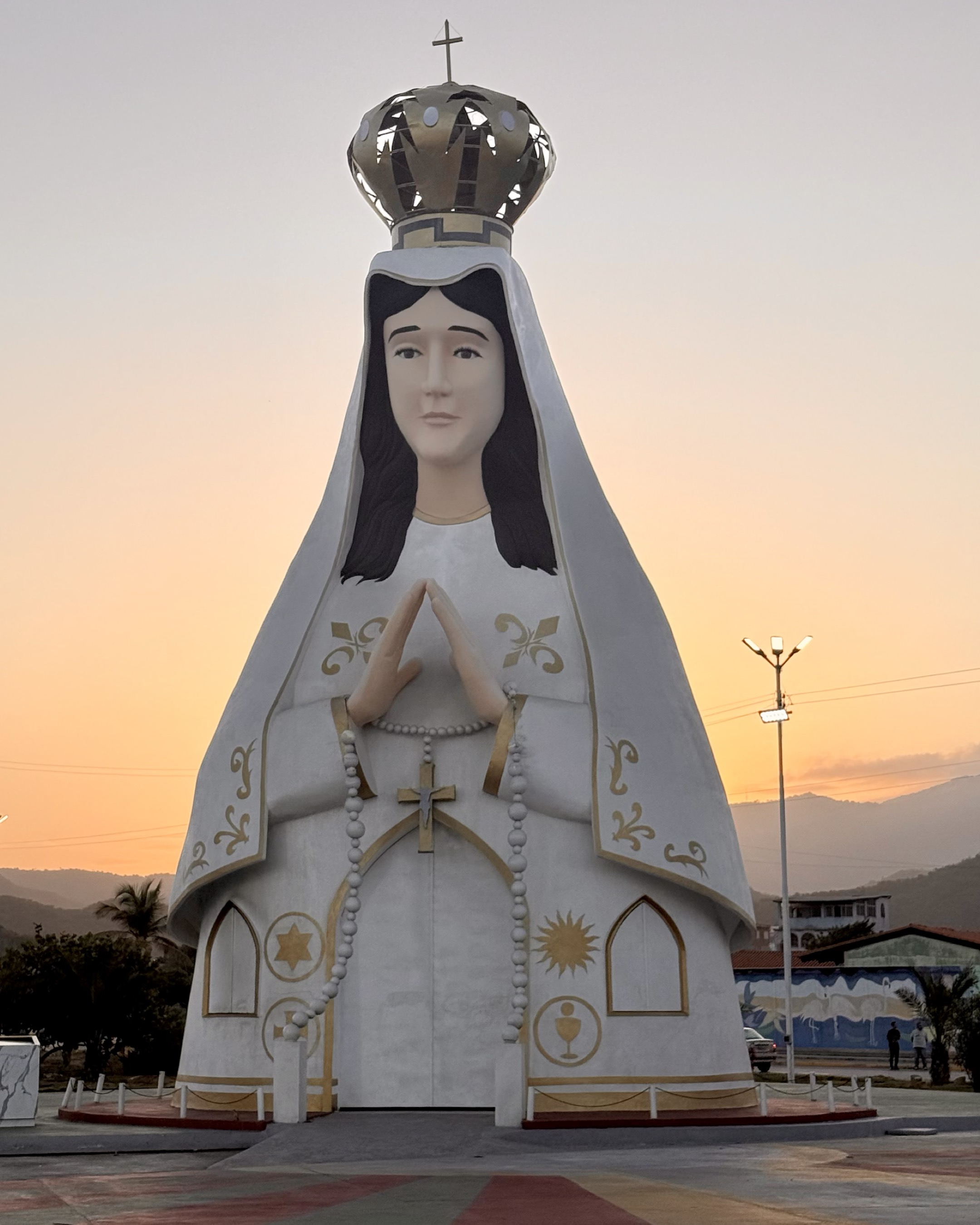 Electron Religioso
