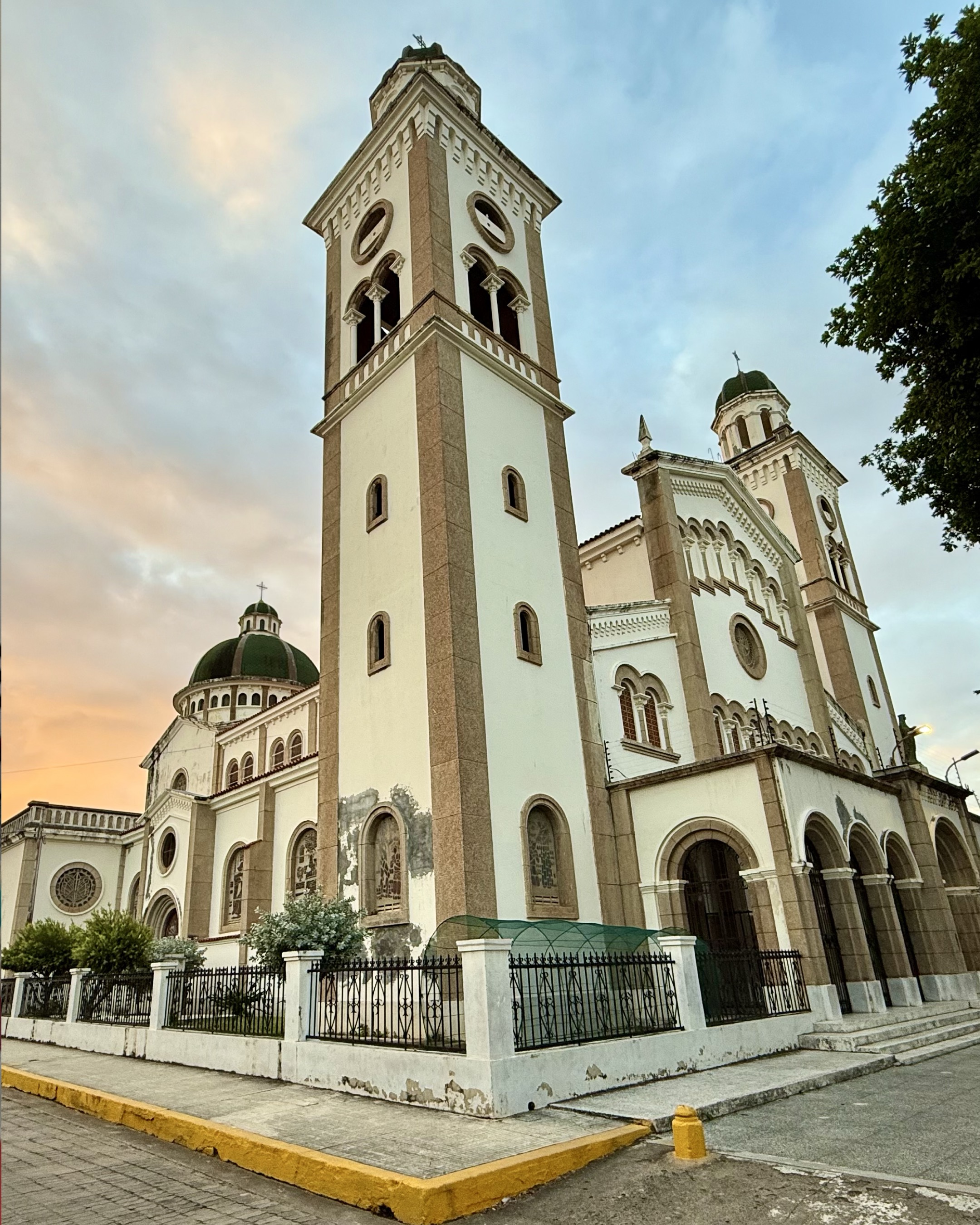 Electron Religioso